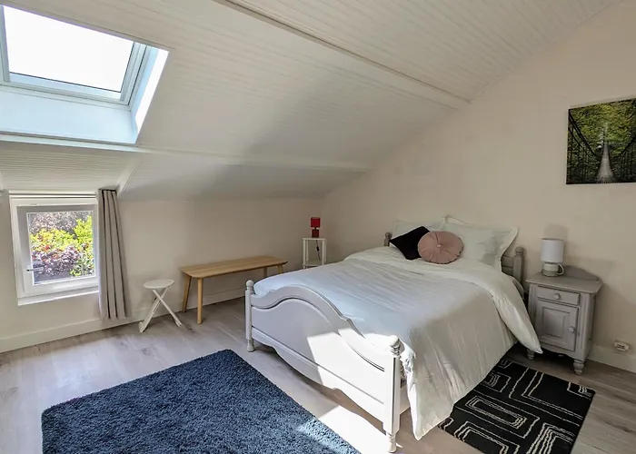 بيت للعطل Maison Spacieuse Avec Jardin Proche & Centre بورنيك