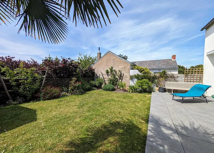 Maison Spacieuse Avec Jardin Proche & Centre * بورنيك